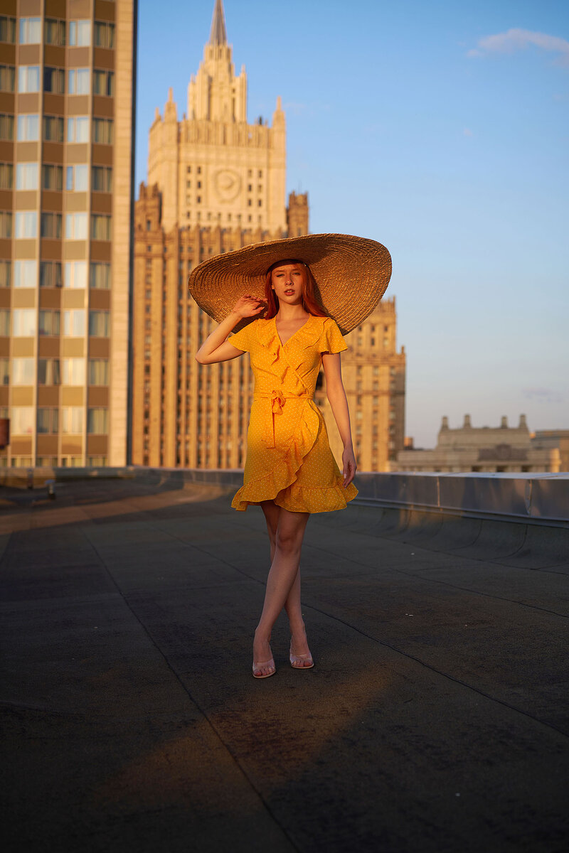 Елена, 25